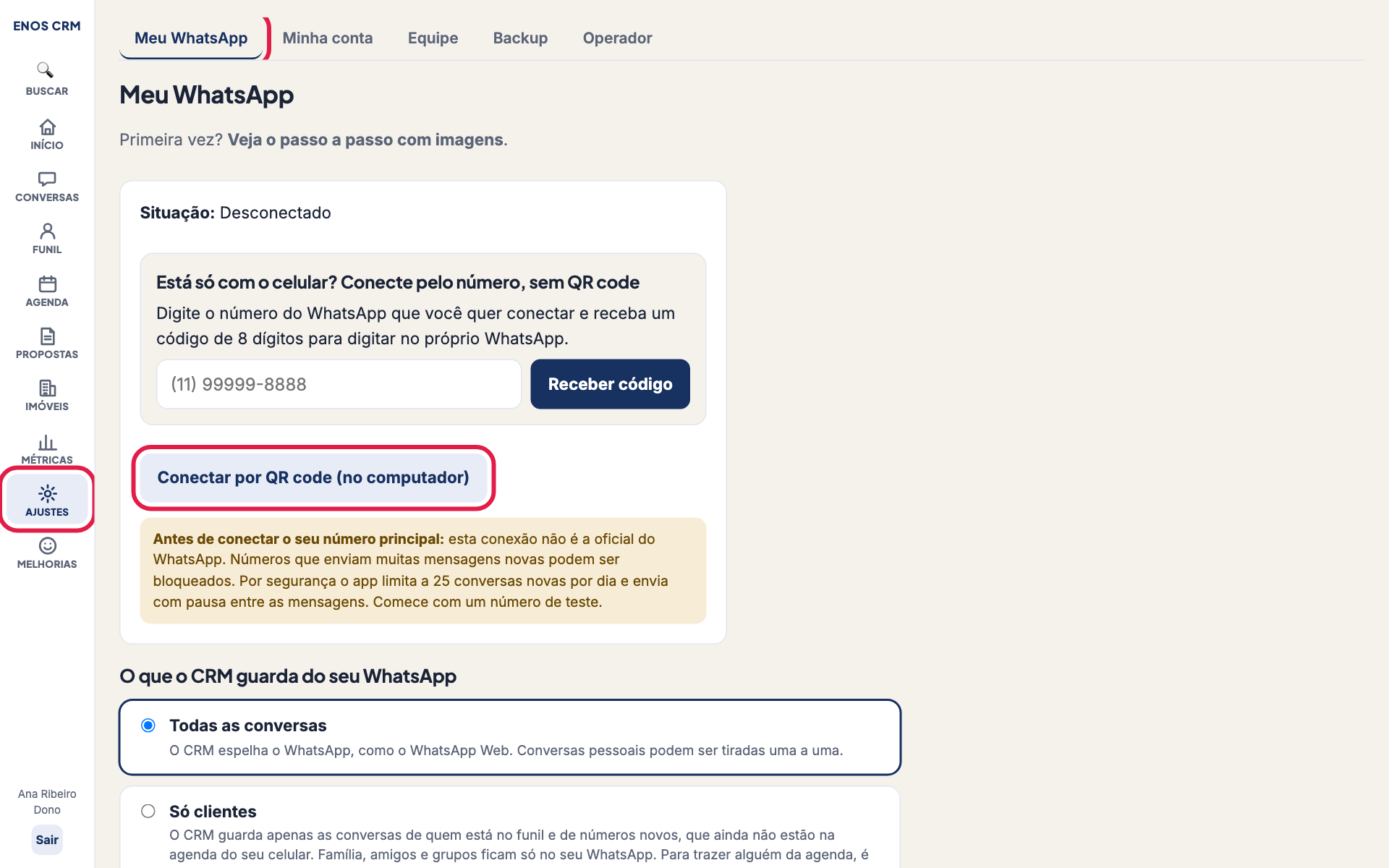 Tela Meu WhatsApp no computador, com o menu Ajustes e o botão Conectar por QR code marcados